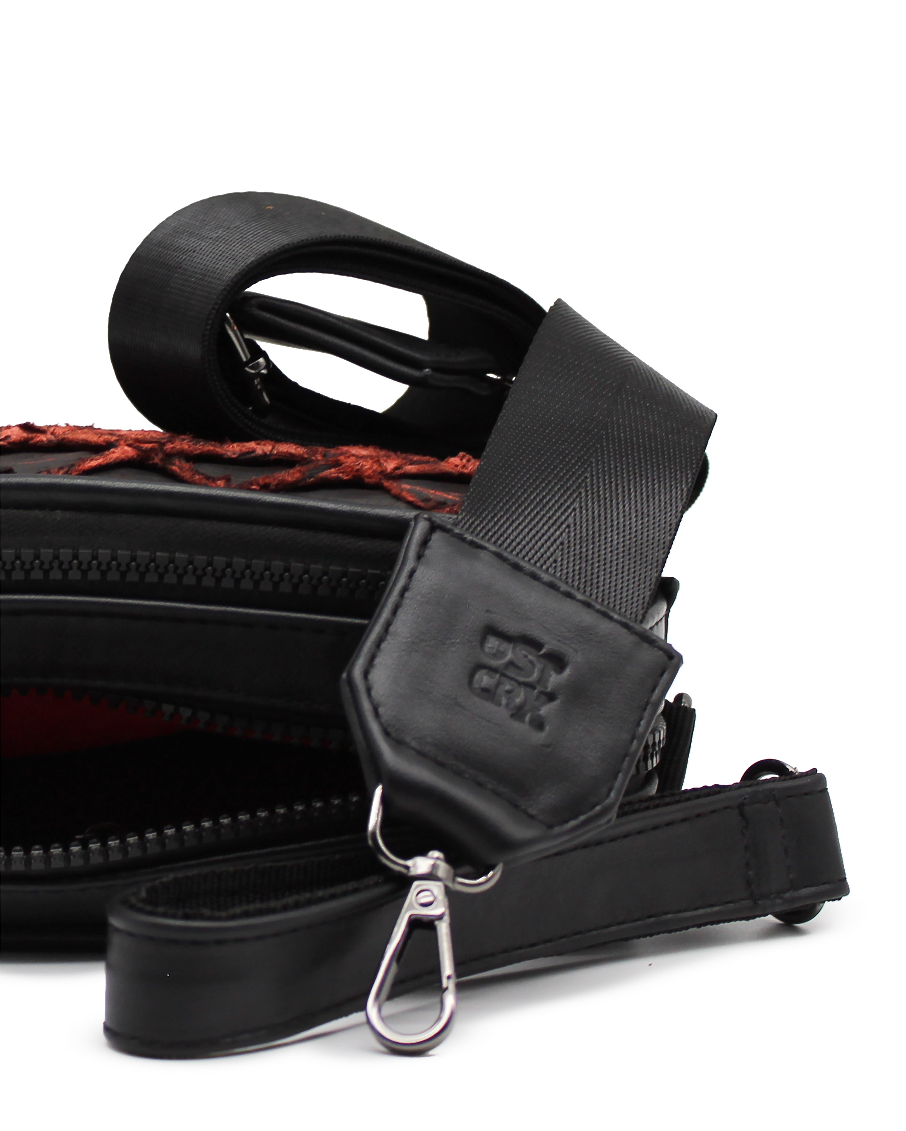 Crossbody Copal Pirarucú Black Cherry