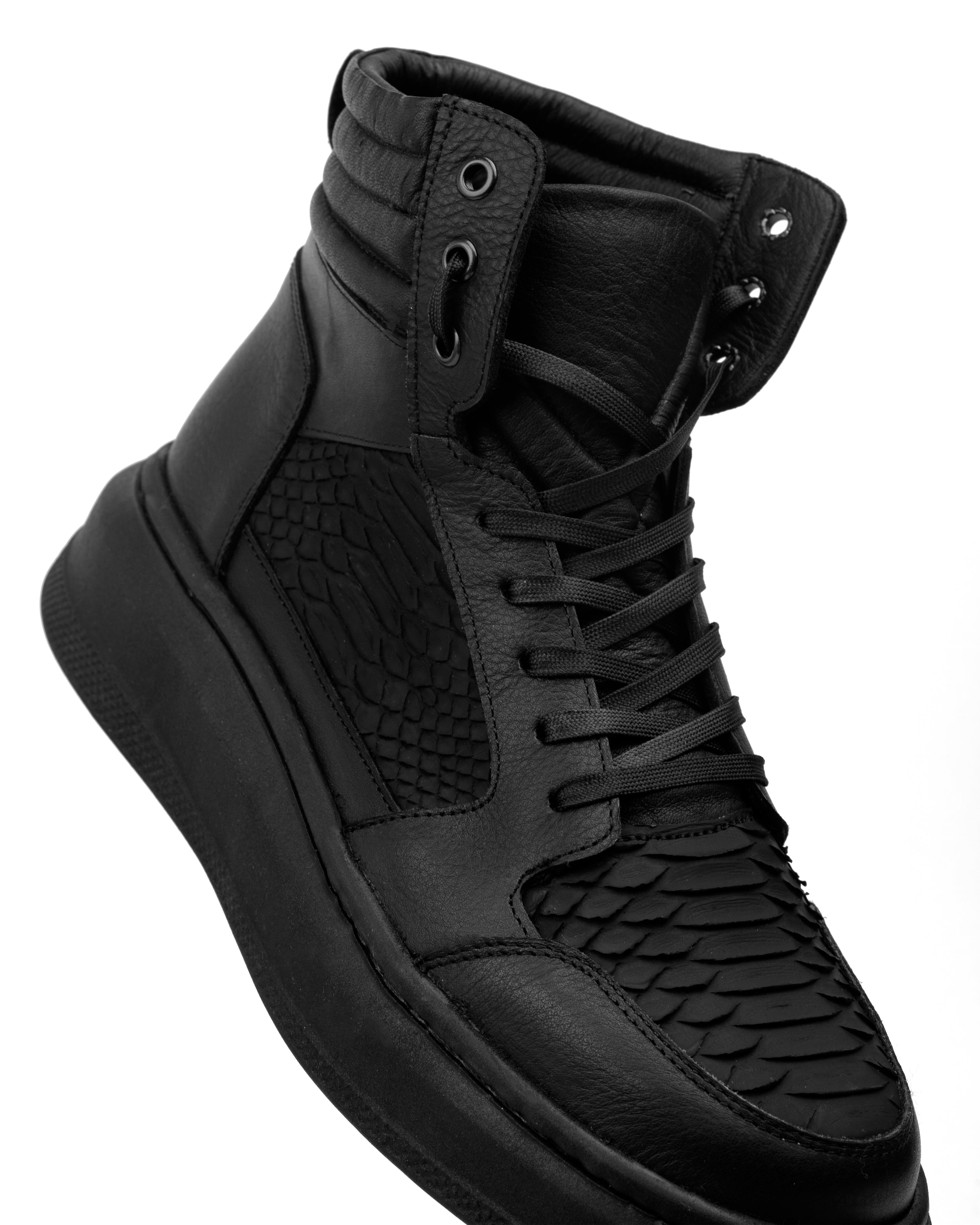 Sneaker Soto Pitón Nobuck Negro