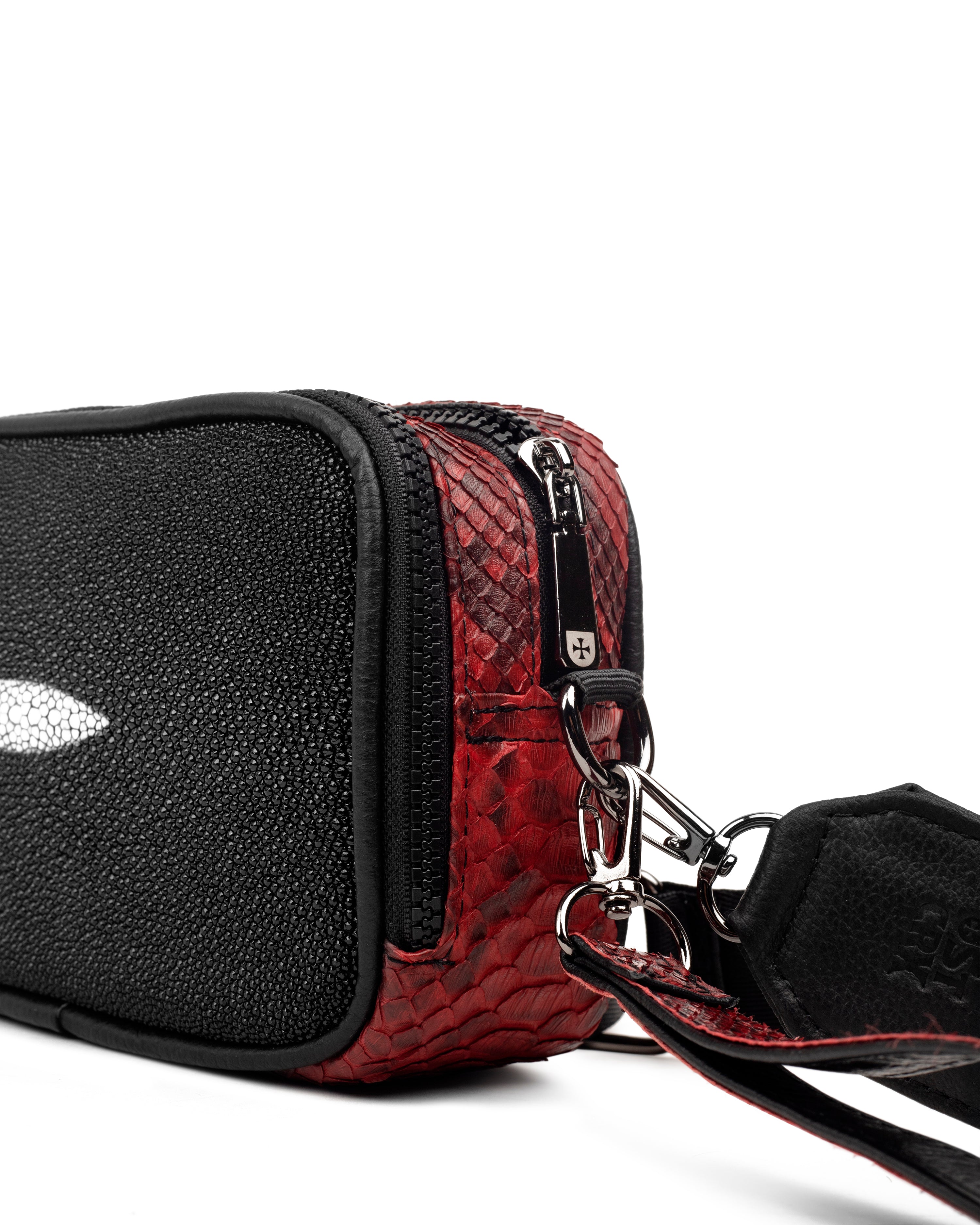 Crossbody Copal Mantarraya Diamante Pitón Rojo
