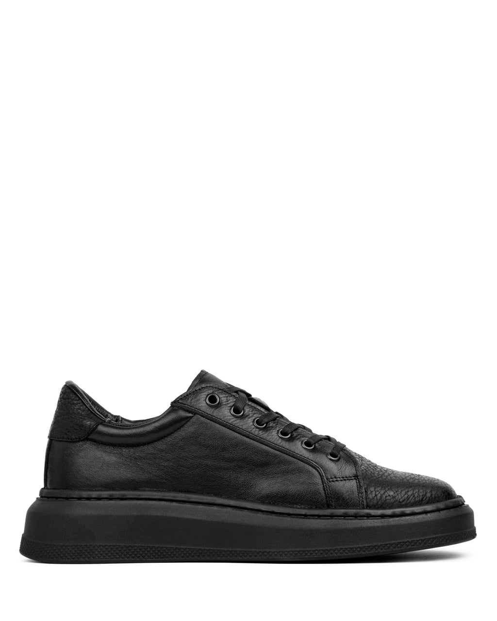 Sneaker Aldama Tiburón Negro