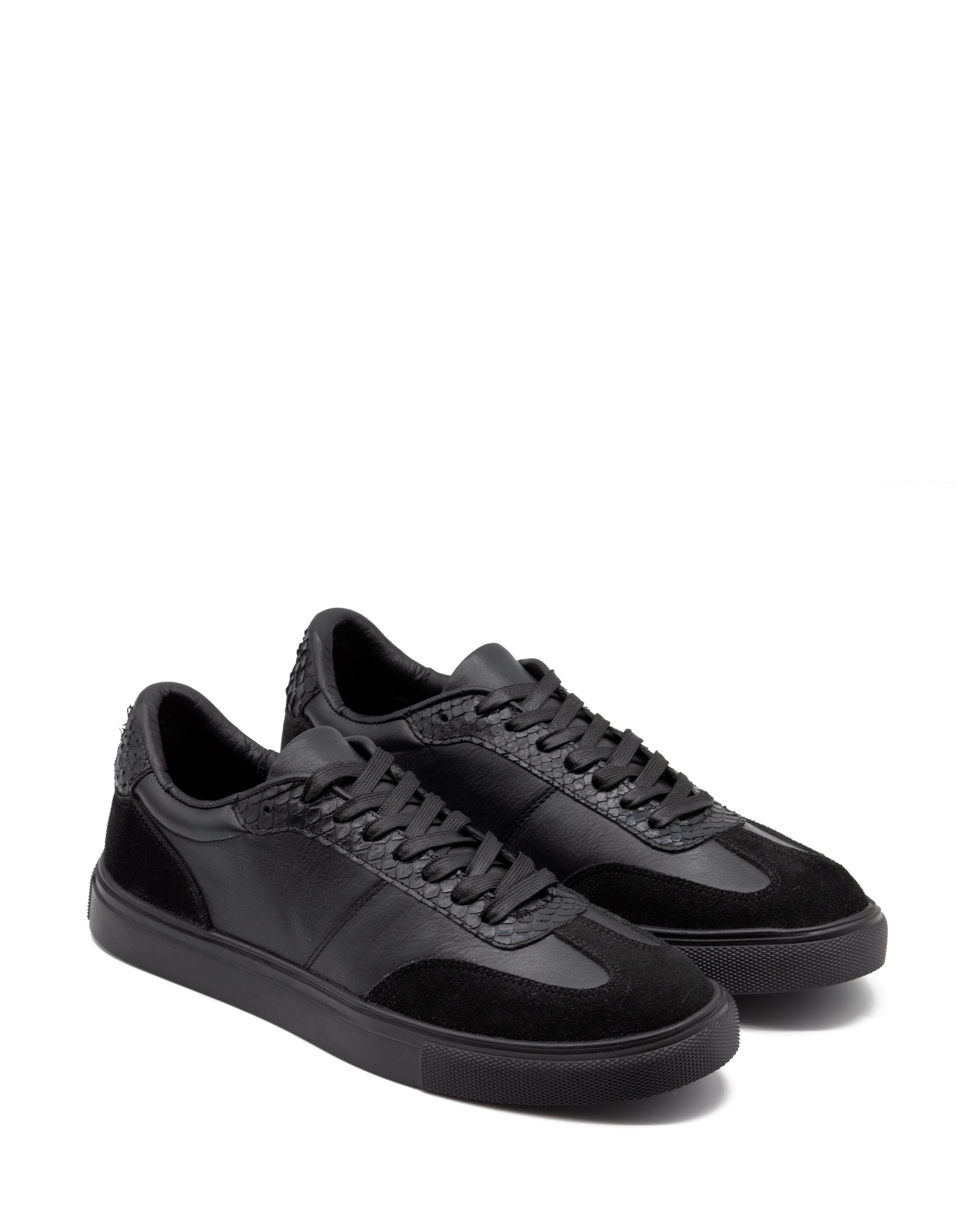 Sneaker Prado Negro Pitón Brillante